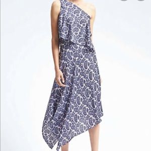 One shoulder paisley print dress